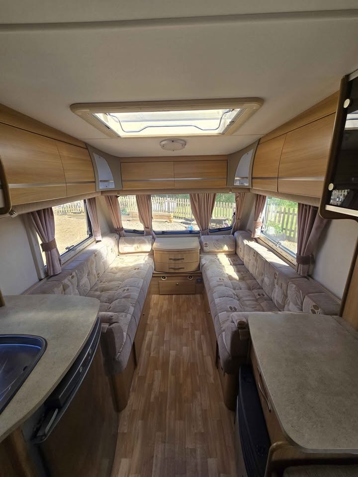 2010 Coachman vip 520/4 - Image 13