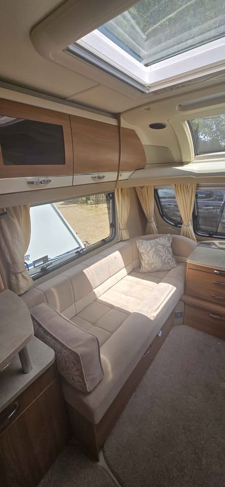 2013 Bessacarr cameo 525sl - Image 6